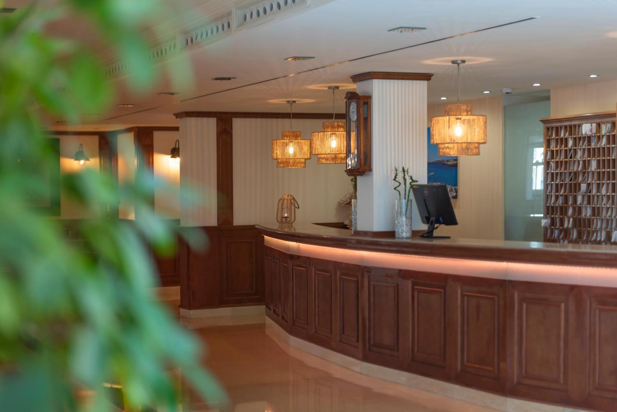 Valentin Star Menorca - Adults Only Hotel Ciutadella  Ngoại thất bức ảnh